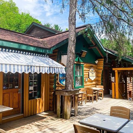 Chalet Alpine Sainte-Adèle Екстериор снимка