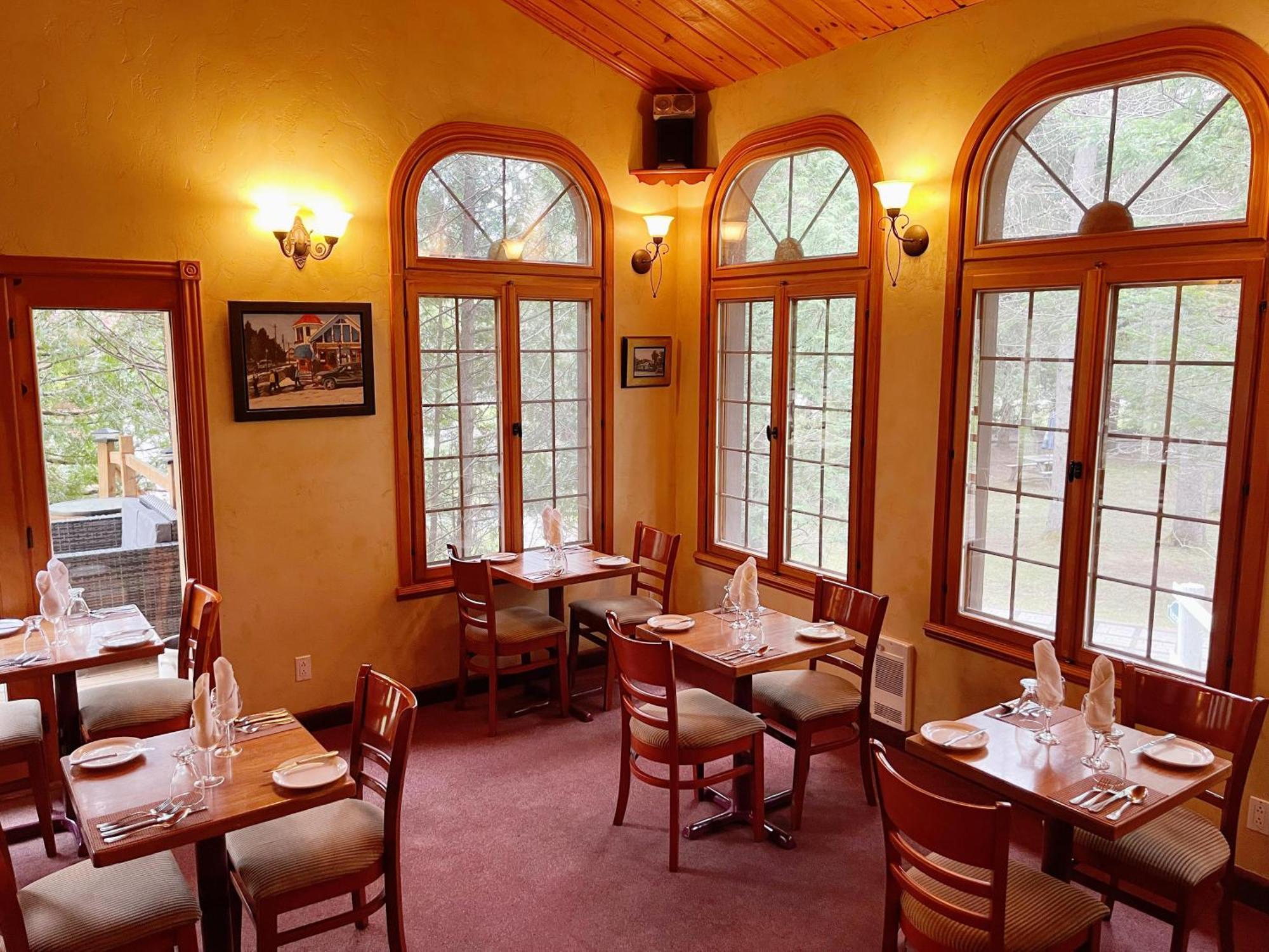 Chalet Alpine Sainte-Adèle Екстериор снимка